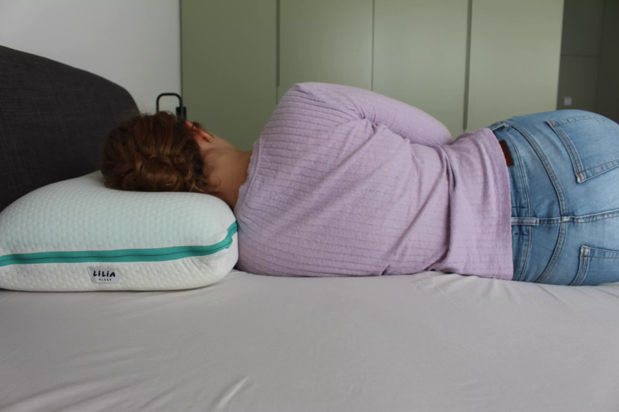 Lilia sleep pillow side sleeper